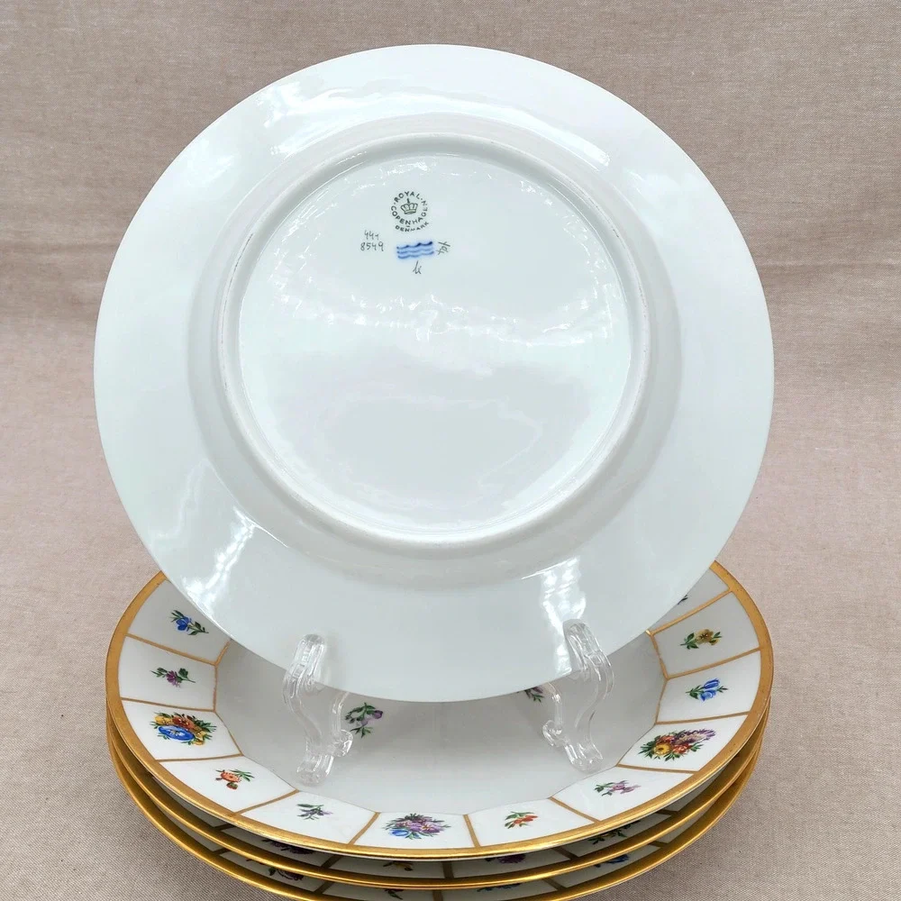 4 settings - Royal Copenhagen 'Henriette' 10.25 Inch Dinner Plates #444-8549